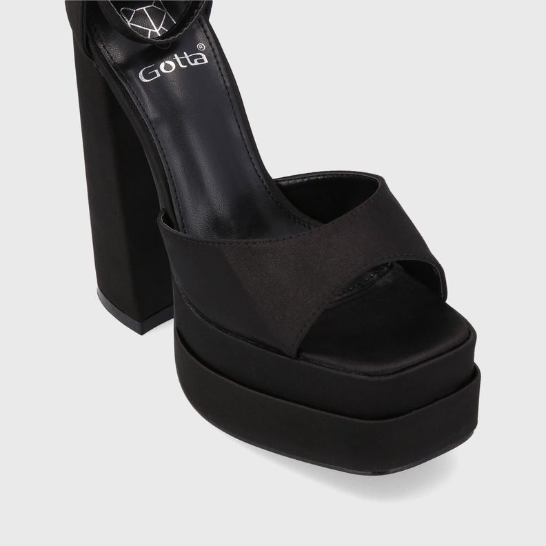 Sandalia Plataforma Negra Mujer 25911 Gotta-5