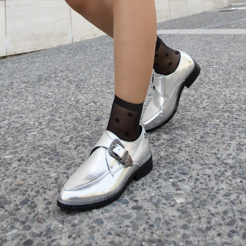 Zapato Plateado Charol Mujer 17565 Gotta-1