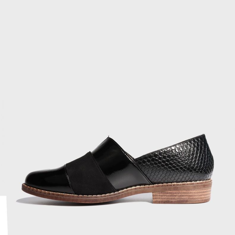 Zapato Negro Mujer 17562 Gotta-3