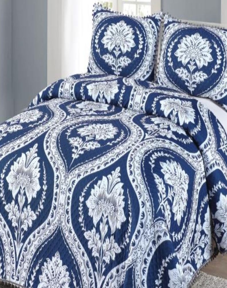 Cubrecama Ligero De Verano Con Pompones - Elegantes KING / Super King-2