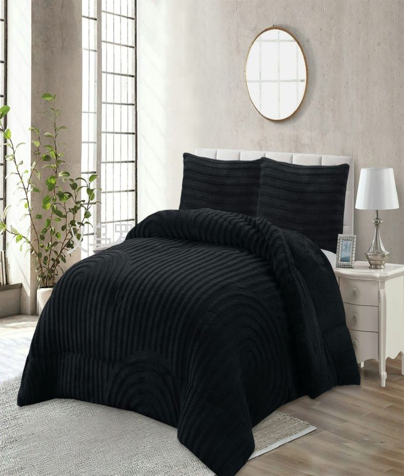 CUBRECAMA GRUESO PARA INVIERNO KING - SUPER KING NEGRO-2