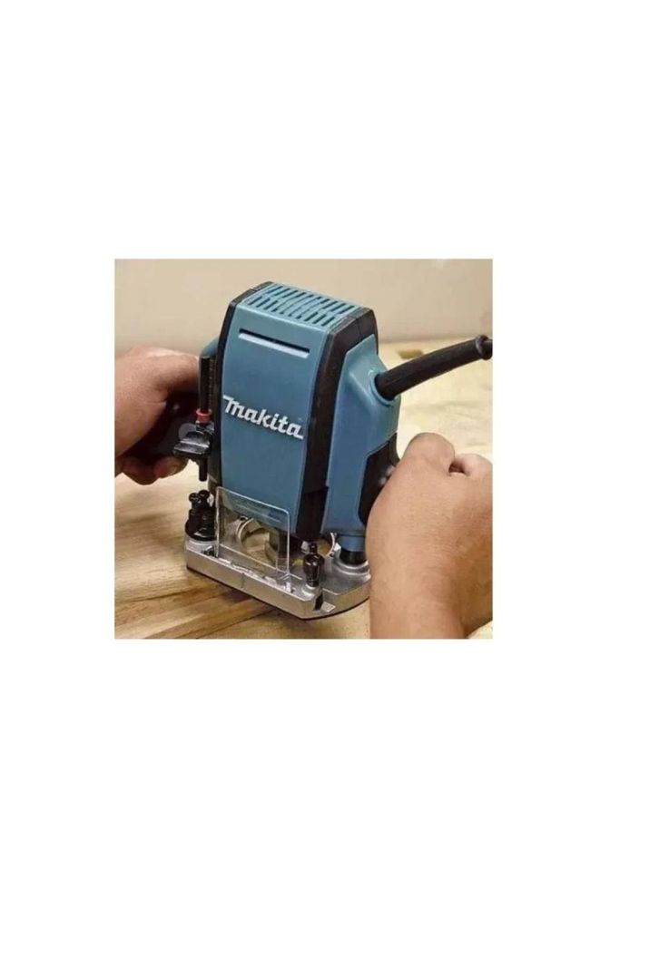 FRESADORA MAKITA RP0900 3/8" 900W-1