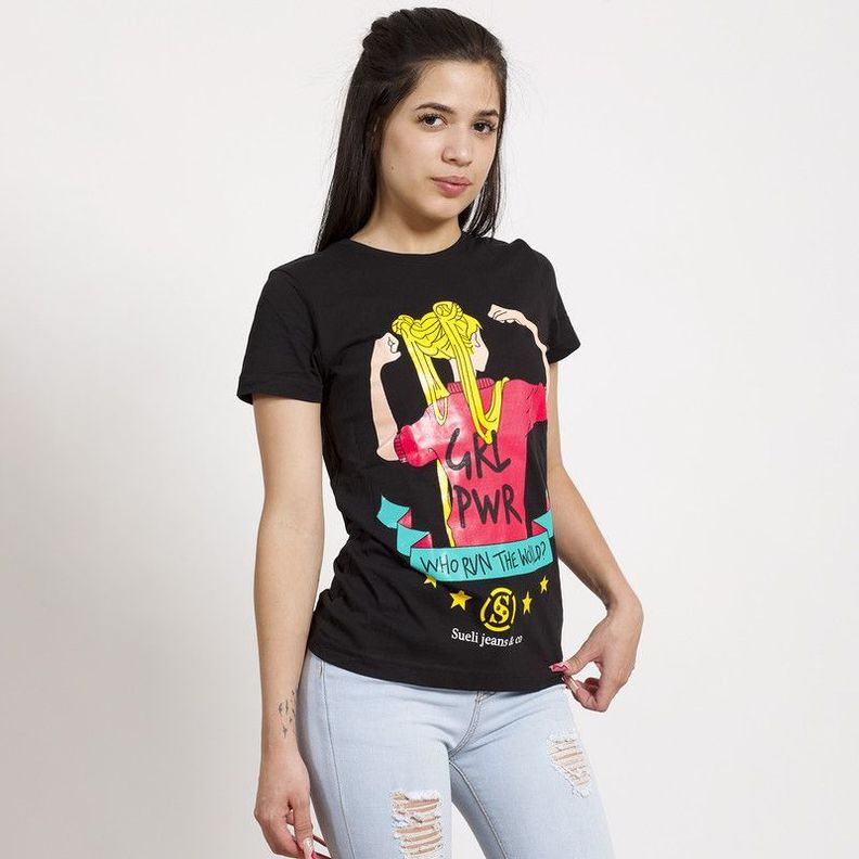 POLERA MANGA CORTA NEGRA ESTAMPADO SAILOR-1