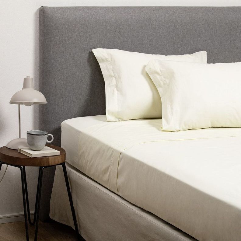 COMBO SABANA BEIGE + CUBRECOLCHON 1,5 PLAZAS-2