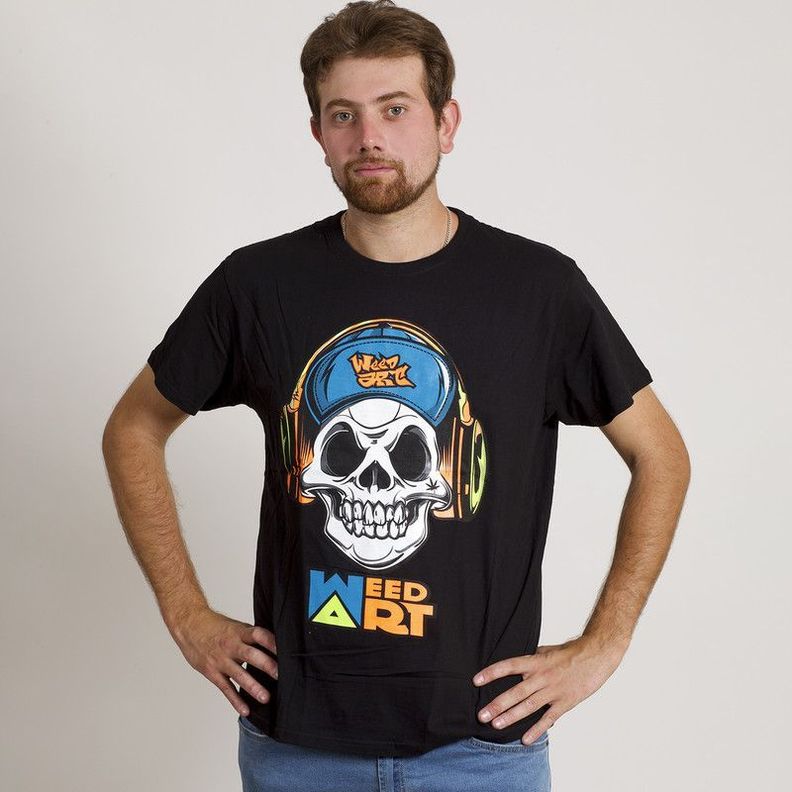 POLERA MANGA CORTA ESTAMPADA NEGRA CALAVERA MUSIC-3