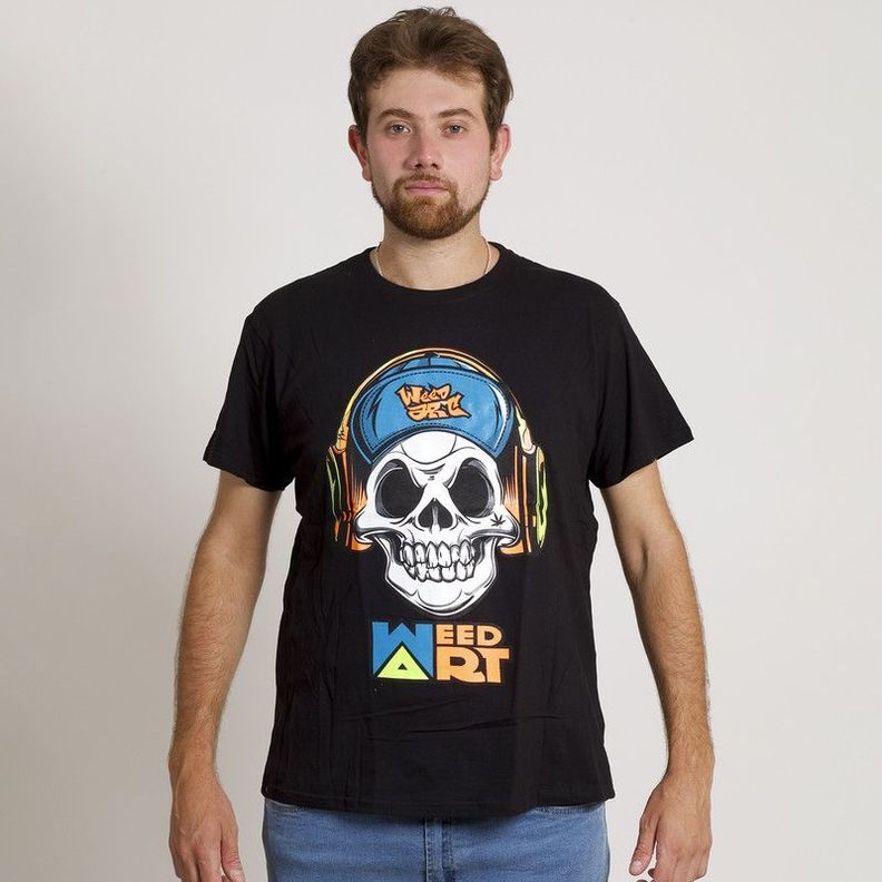 POLERA MANGA CORTA ESTAMPADA NEGRA CALAVERA MUSIC-0