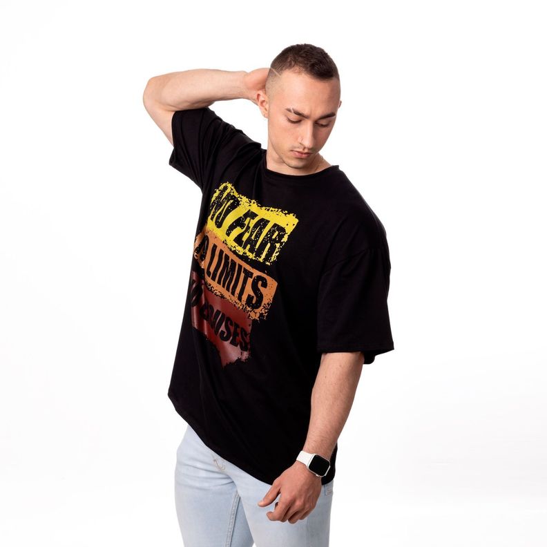 POLERA HOMBRE OVERSIZE ESTAMPADO URBAN NEGRO SIGEL-2