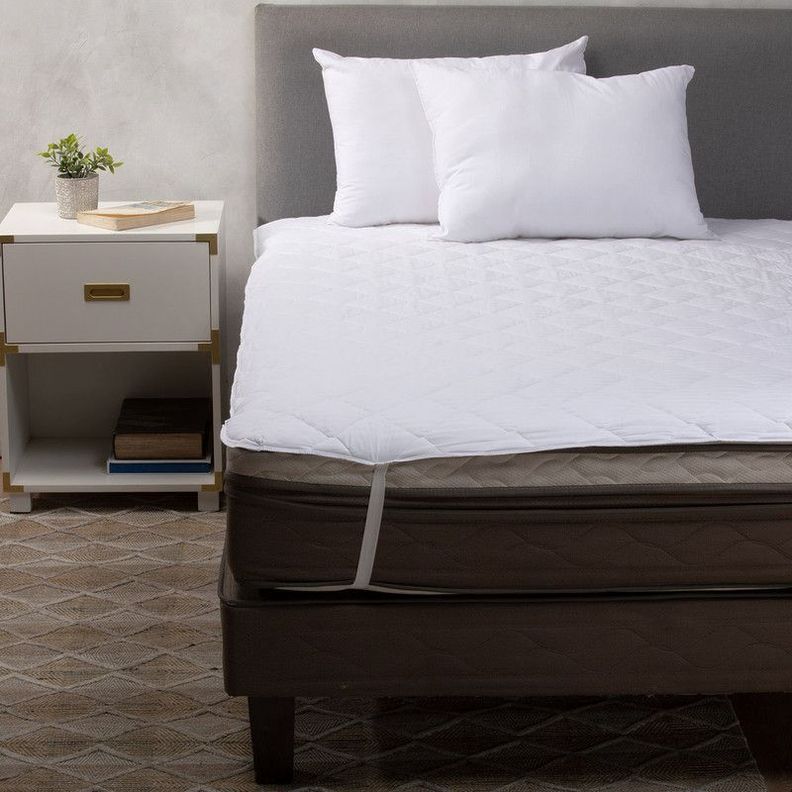 Pack 2 Almohadas Blanca + Cubrecolchon Blanco 2 Pl Arthome