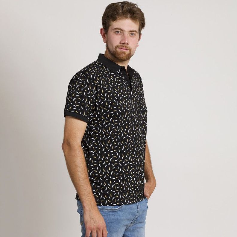 POLERA HOMBRE MC CUELLO POLO NEGRA / PLUMAS-2