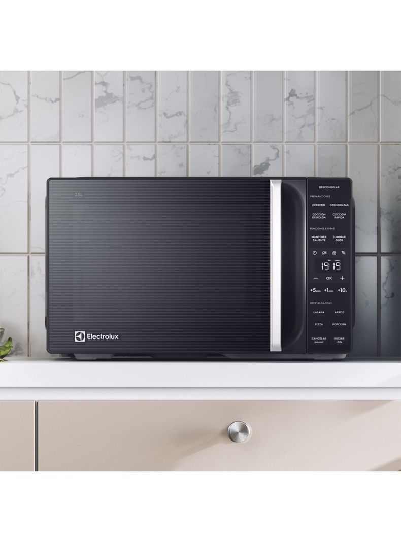 Microondas Electrolux 25 Litros Digital Descongelamiento Asistido ME25N Negro-3