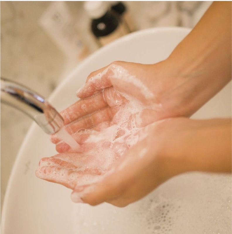 Centella Calming Gel Cleanser de Barr-3