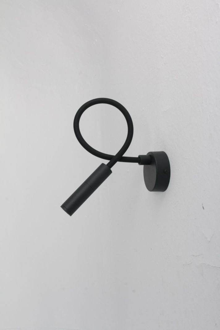Lámpara de Pared LED Color Negro Flex-1