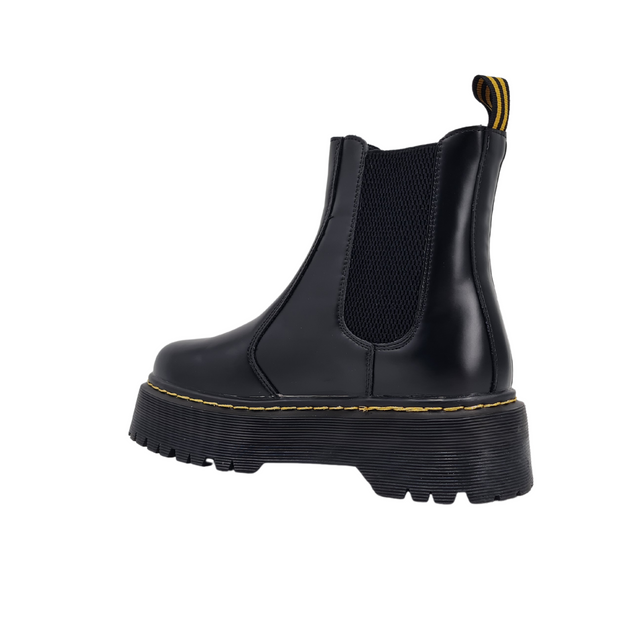 Bototo Negro Liso Con Plataforma Dreato S11-1