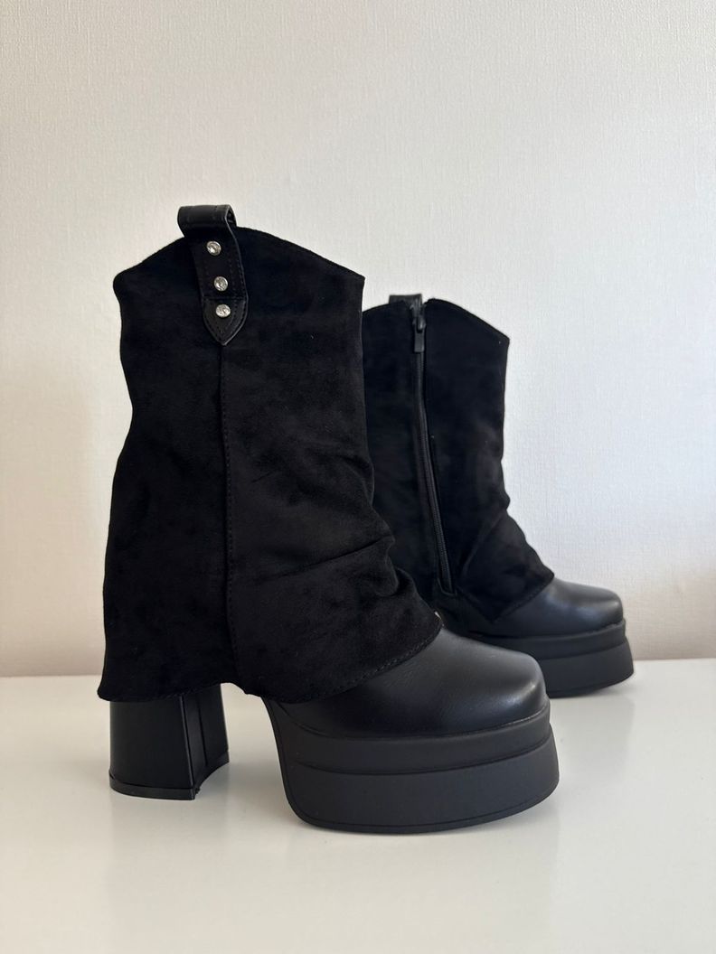 Botin Vaquero Plataforma Negro