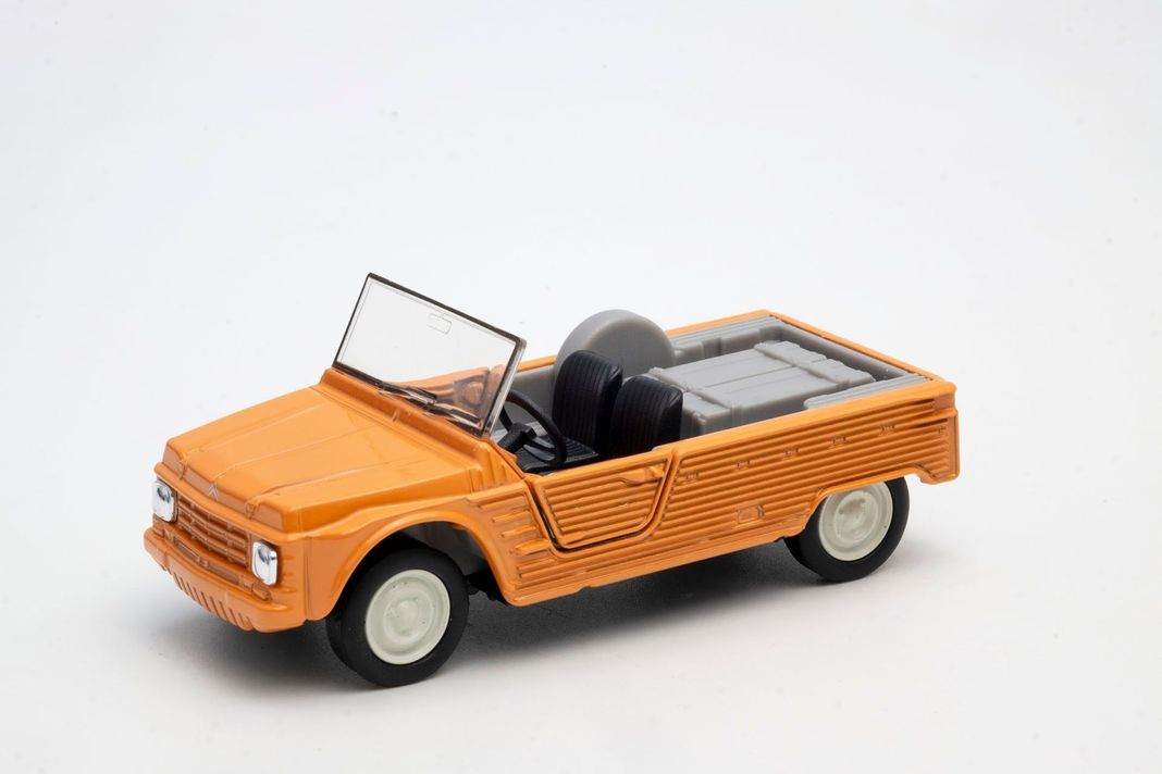 Auto Citroen Mehari Convertible 1968 Welly-0