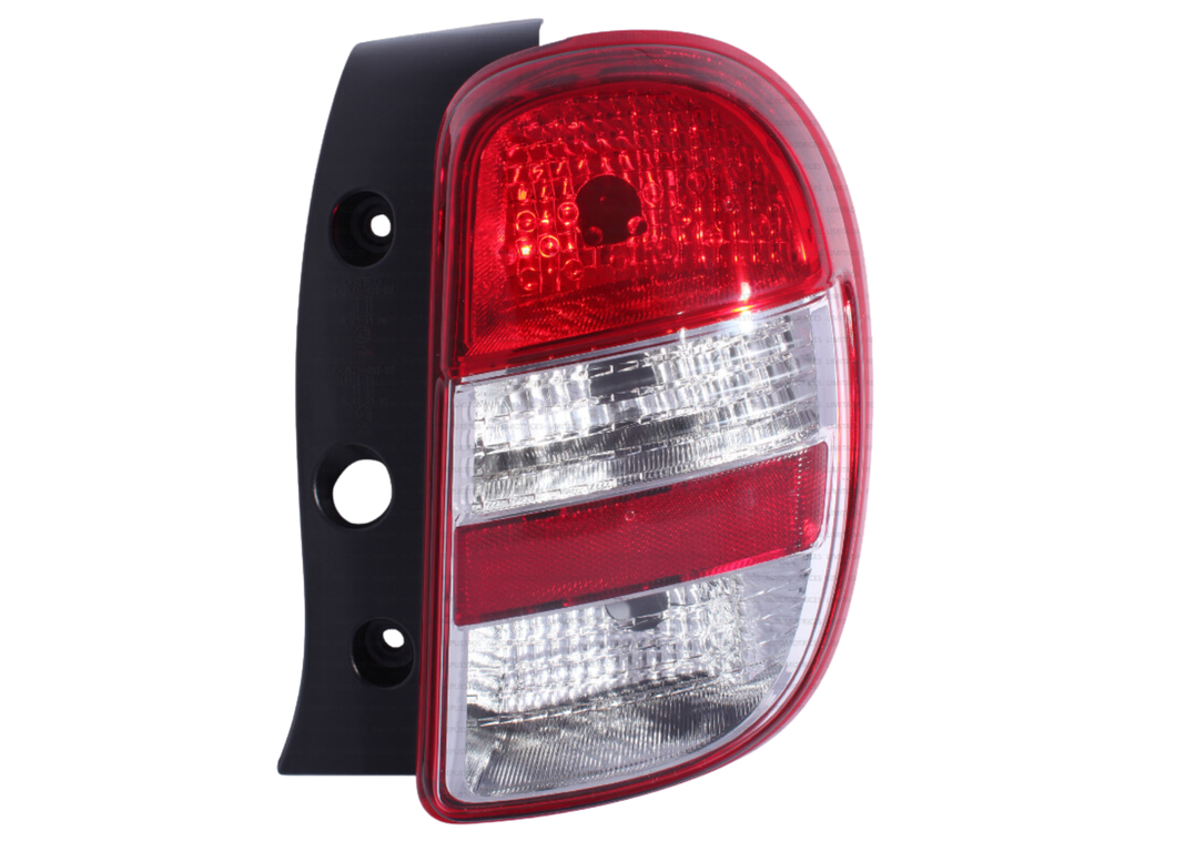 FOCO TRASERO DERECHO NISSAN MARCH 2012-2015-0