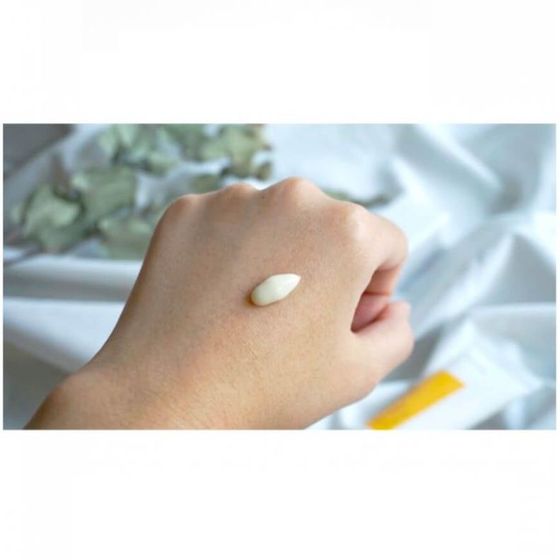 Crema para el contorno de ojos con propóleo-1