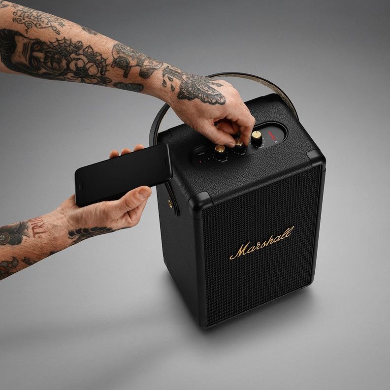 Parlante Portatil Bluetooth Tufton Marshall Black And Brass-9