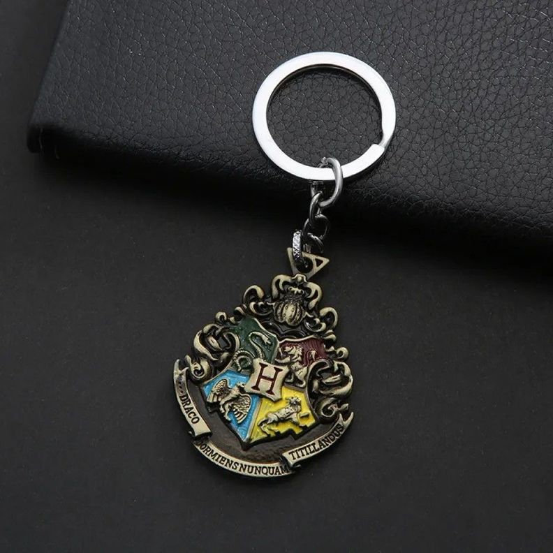 Llavero Metálico Escudo Hogwarts Harry Potter-1