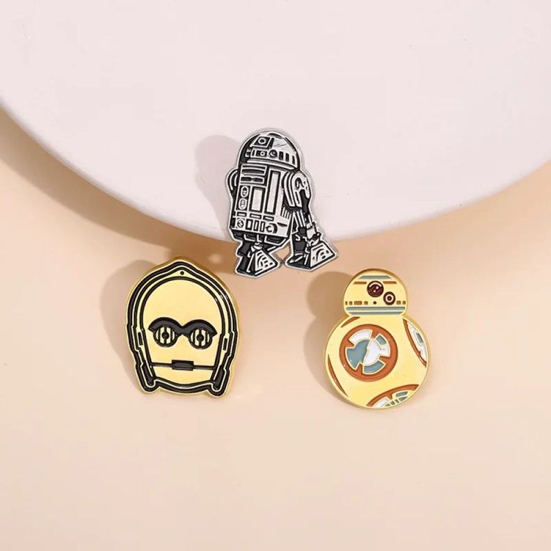set pines broches Droides Star Wars C3PO R2D2 BB8-4