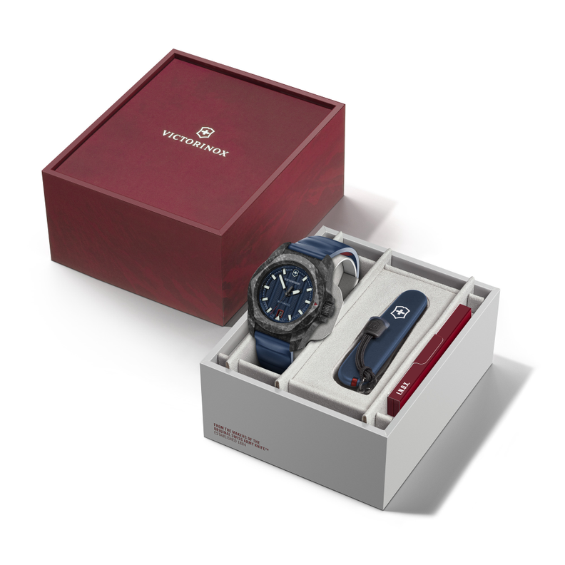 Reloj I.N.O.X. Carbon Automático correa de caucho azul Victorinox-6