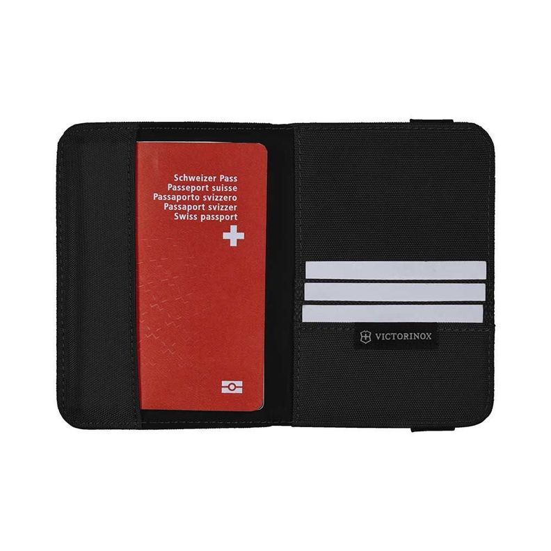 Portapasaporte protección RFID negro Victorinox-3
