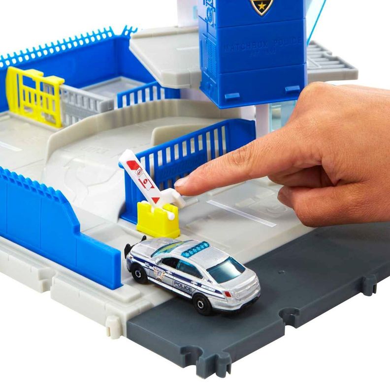 MATCHBOX CONDUCTORES DE ACCION - POLICE STATION DISPATCH-3