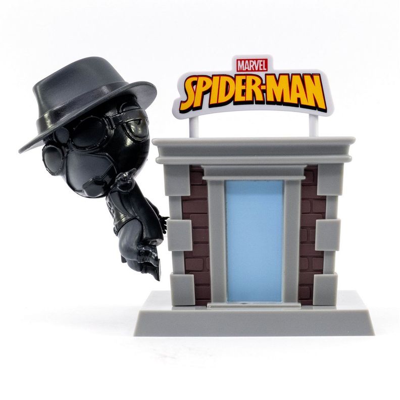 SPIDERMAN 8 CMS CON ESCENARIO EDIFICIO - SPIDER - MAN NOIR-0