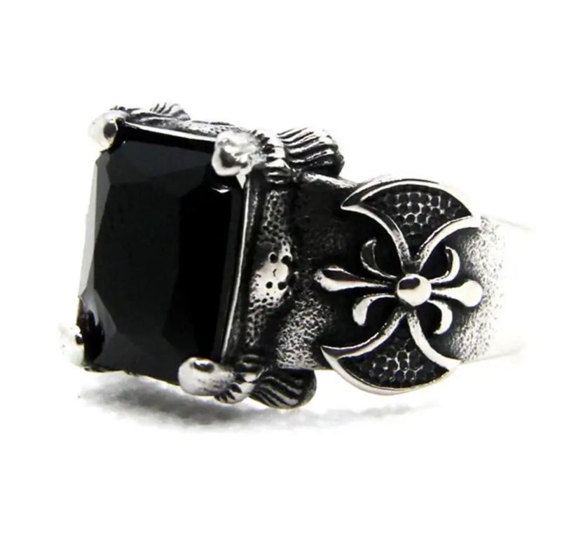 Anillo Acero Vintage con Piedra Negra Grande y Flor de Lis N° 7-1