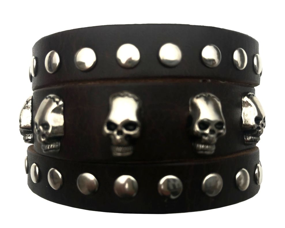Pulsera Cuero Cafe Calaveras y tachas-0