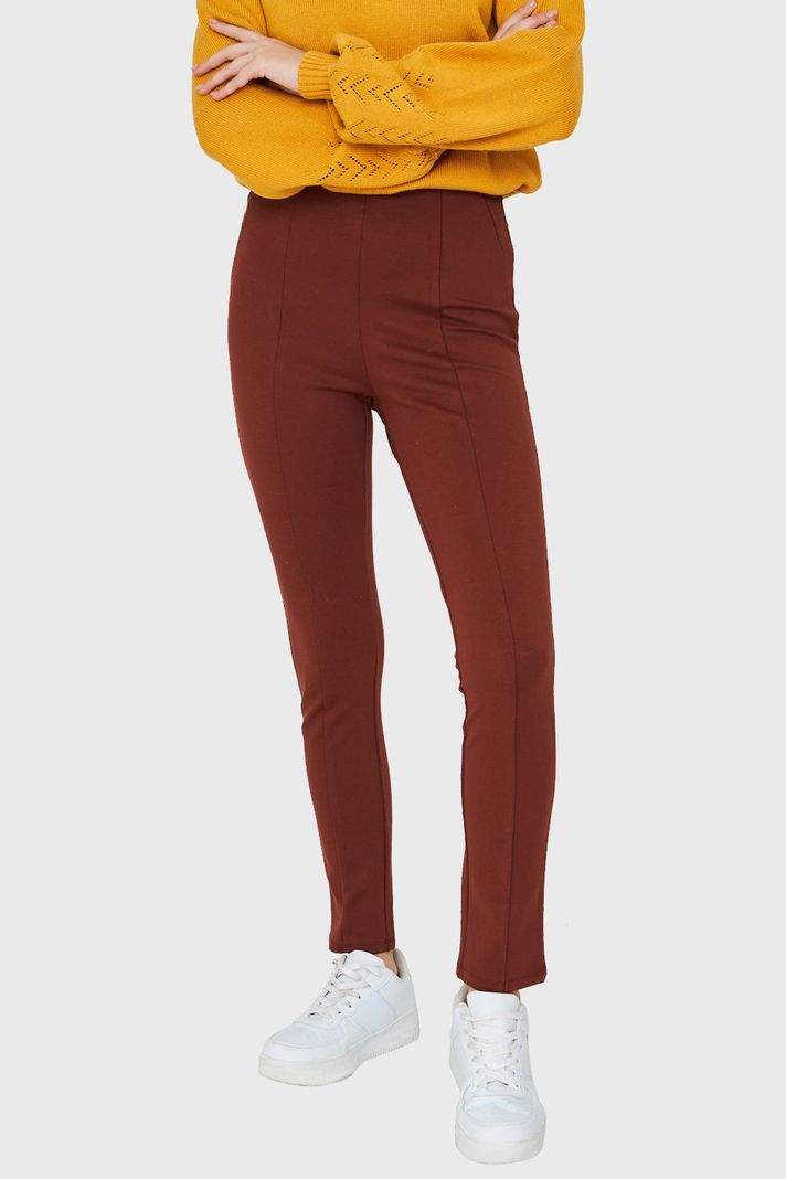 Legging Tiro Alto Costuras Frontales Café Nicopoly-0