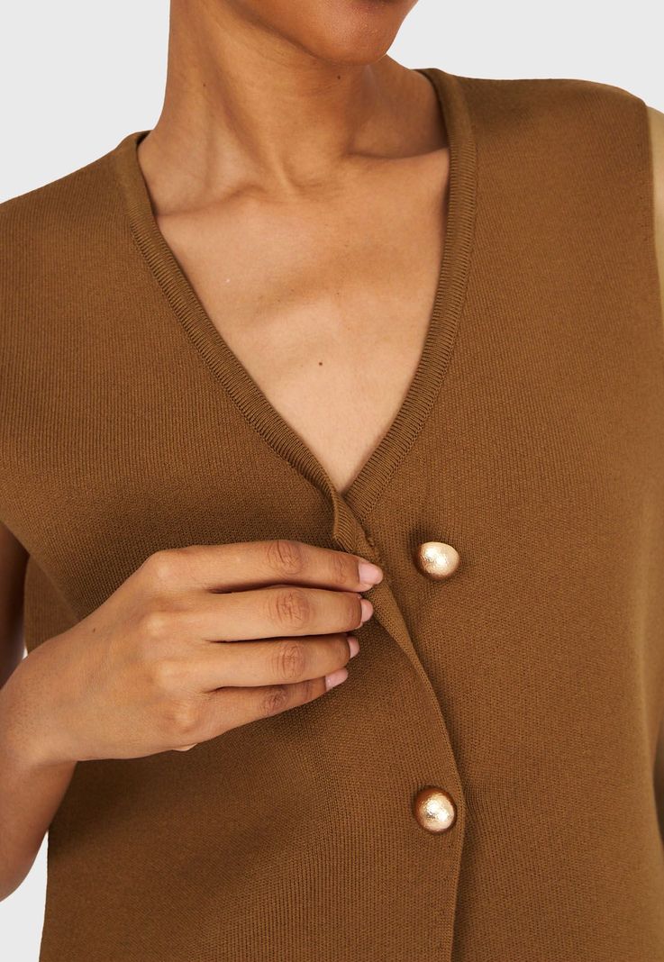 Gilet Tejido Hilo Camel Nicopoly-5