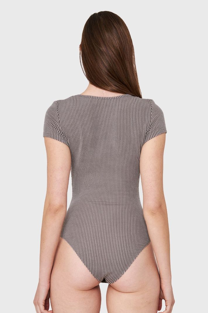 Body Texturizado Acanalado Gris Nicopoly-3