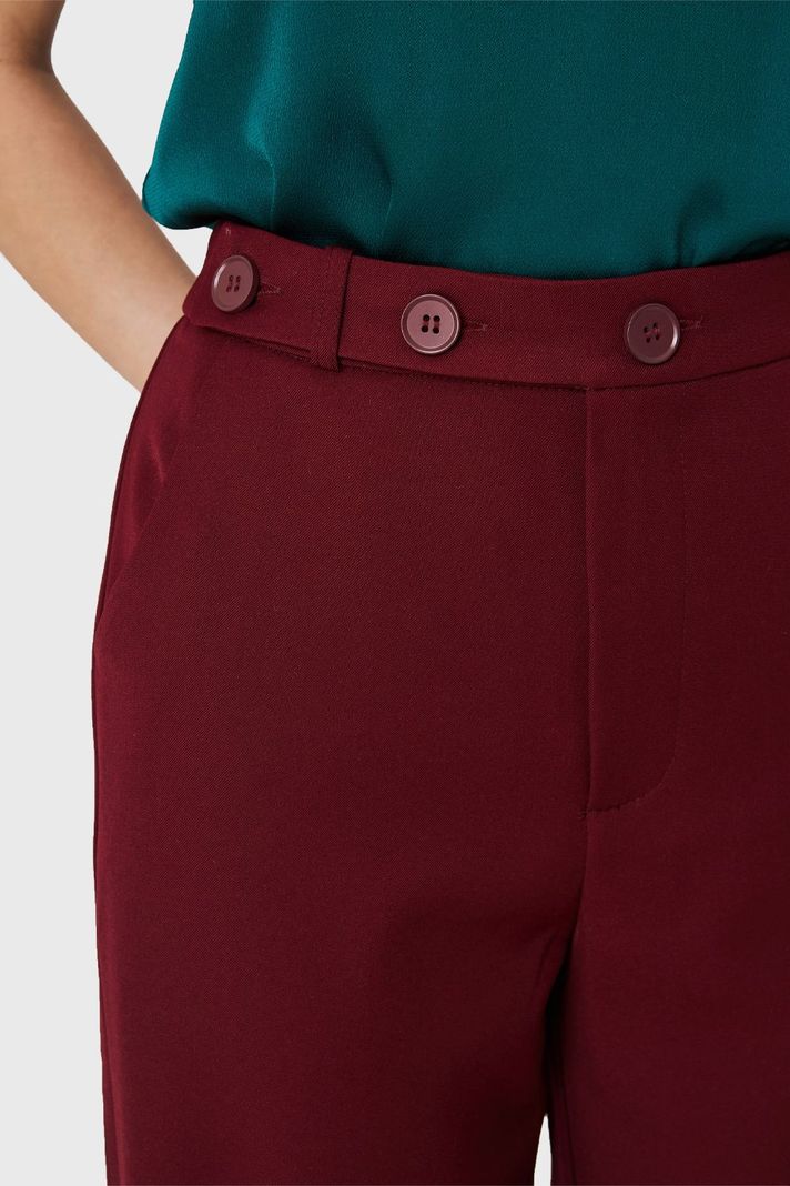 Pantalón Recto Botones Burdeos Nicopoly-5