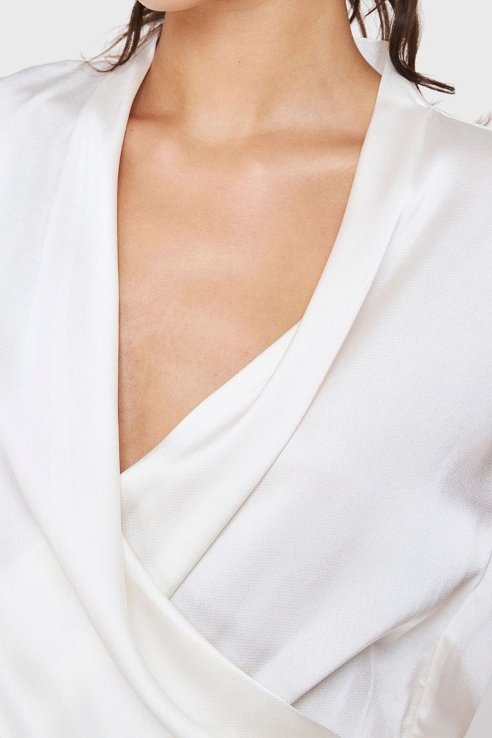 Blusa Efecto Cruzado Tipo Satín Blanco Nicopoly-5