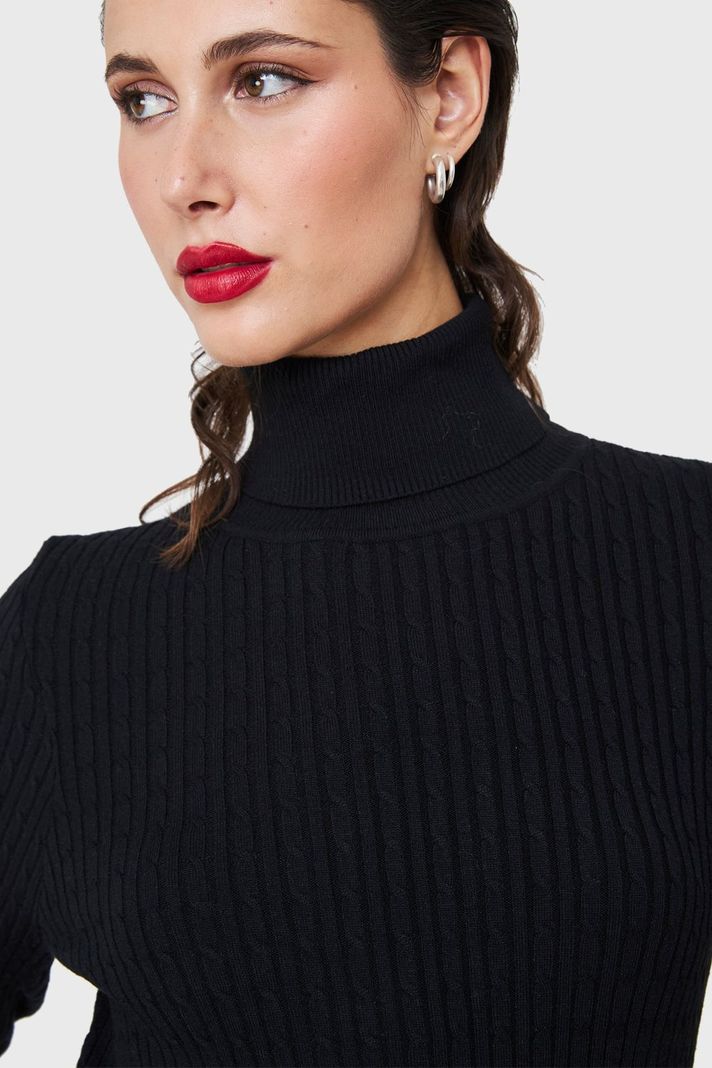 Sweater Tipo Cadenetas Negro Nicopoly-5