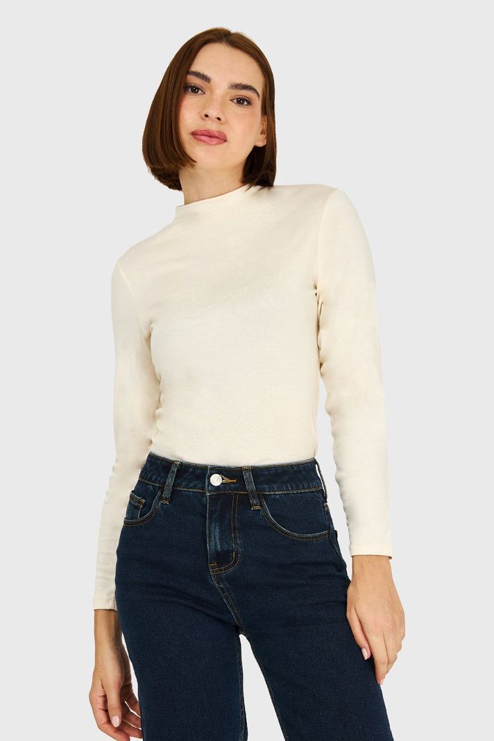 Polera Cuello Alto Blanco Invierno Nicopoly-4