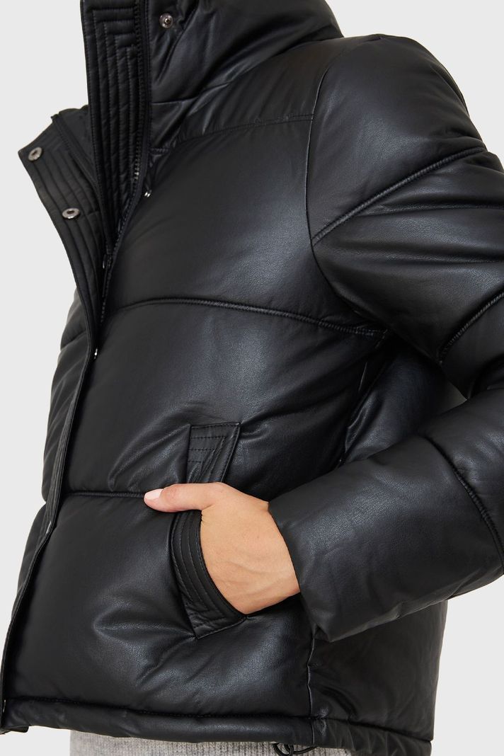 Parka Corta Tipo Ecocuero Negro Nicopoly-5