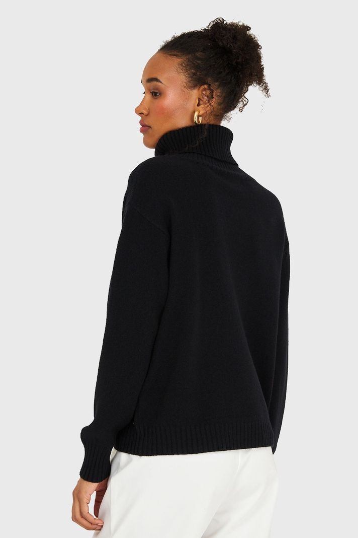 Sweater Cuello Beatle Strass Negro Nicopoly-3
