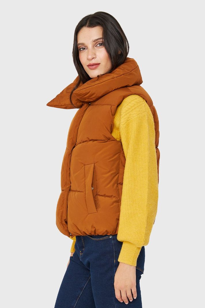 Parka Sin Mangas Imán Cuello Café Nicopoly-2