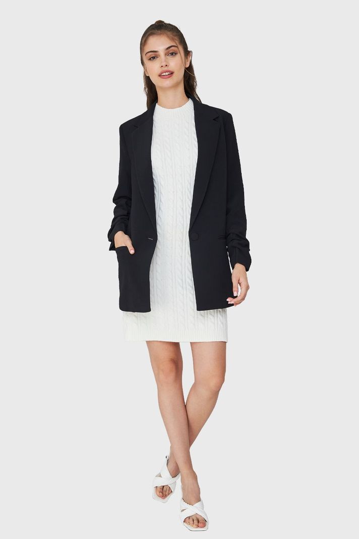 Blazer Largo Manga Drapeada Negro Nicopoly-1