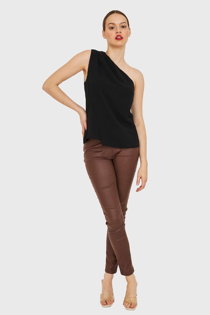 Blusa Asimétrica Negro Nicopoly-1