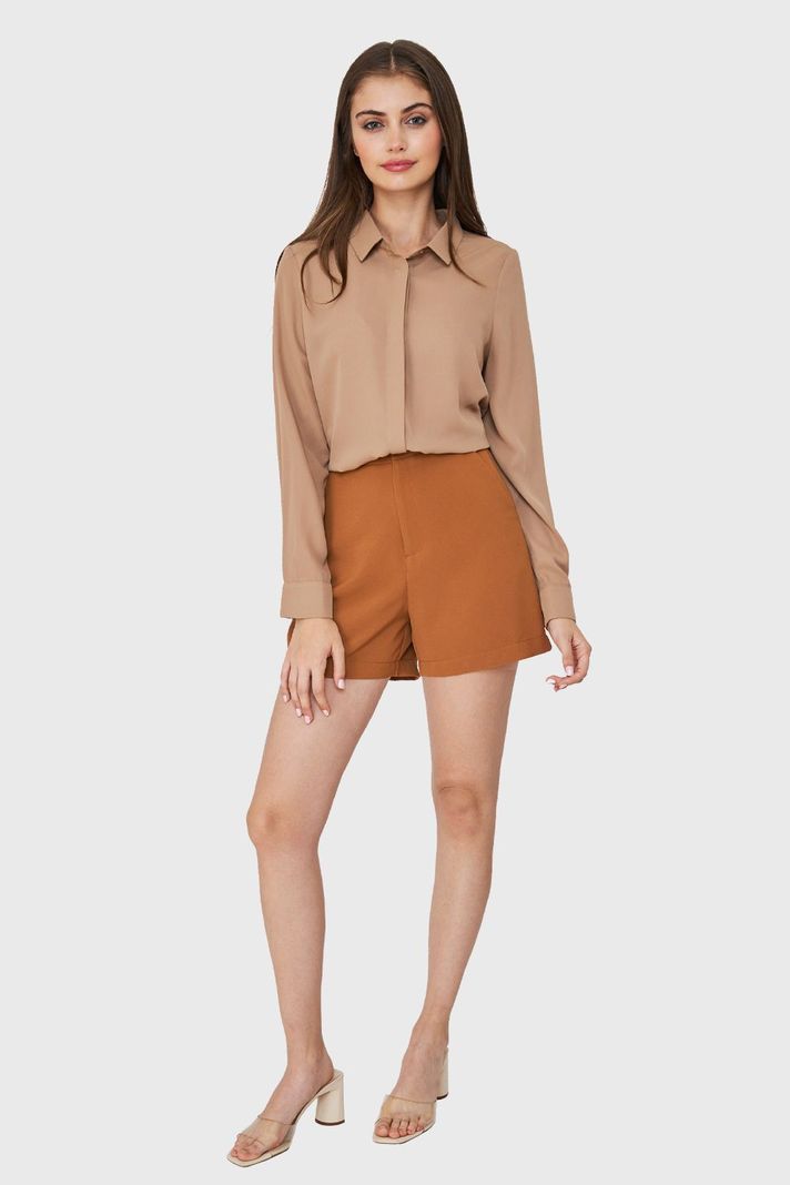 Short Básico Formal Camel Nicopoly-1