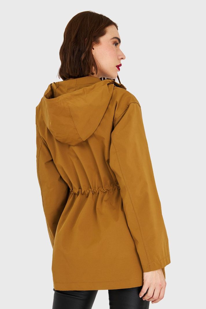 Chaqueta Larga Impermeable Mostaza Oscuro Nicopoly-3