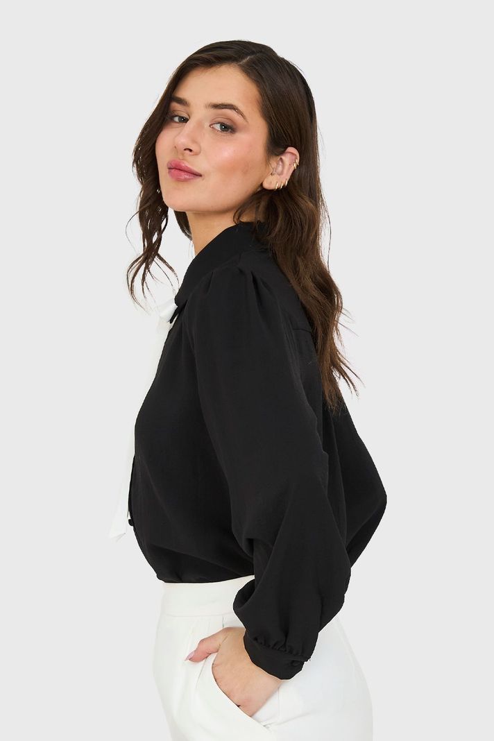 Blusa Con Lazo Desmontable Negro Nicopoly-2