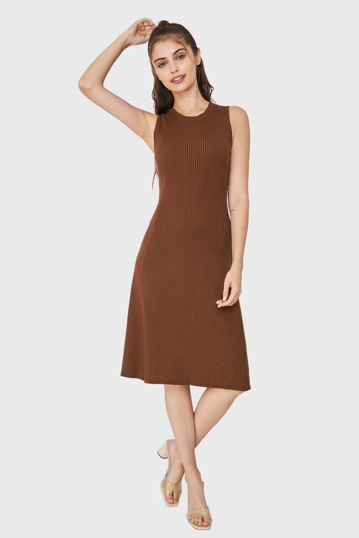 Vestido Midi Acanalado Café Nicopoly-1