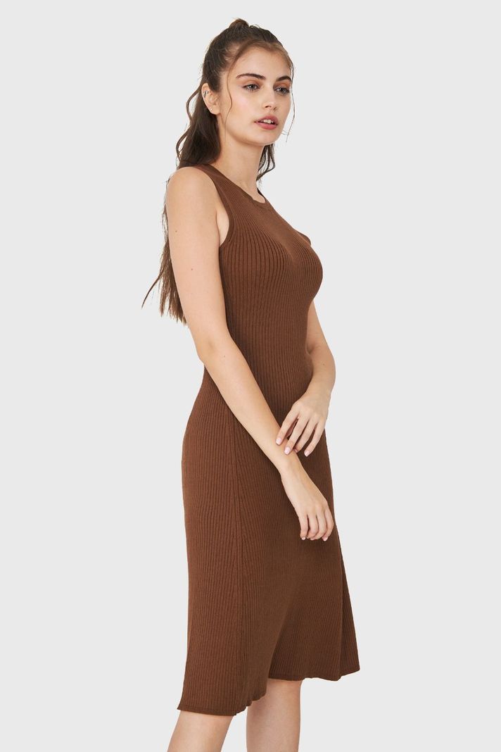 Vestido Midi Acanalado Café Nicopoly-2