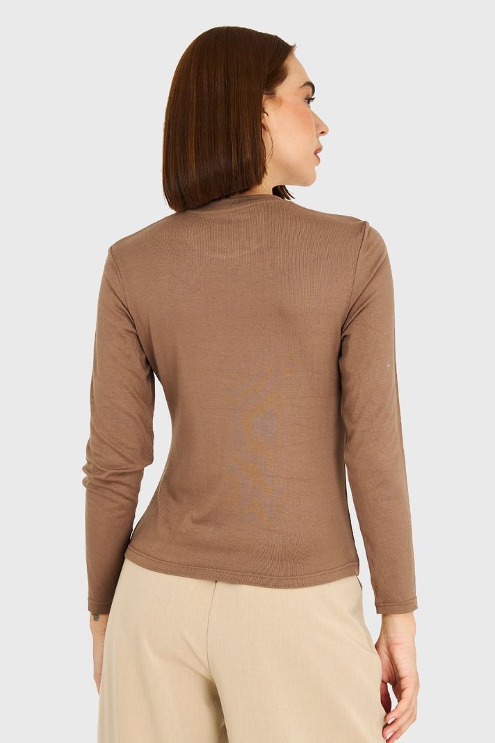 Polera Cuello Redondo Café Nicopoly-3