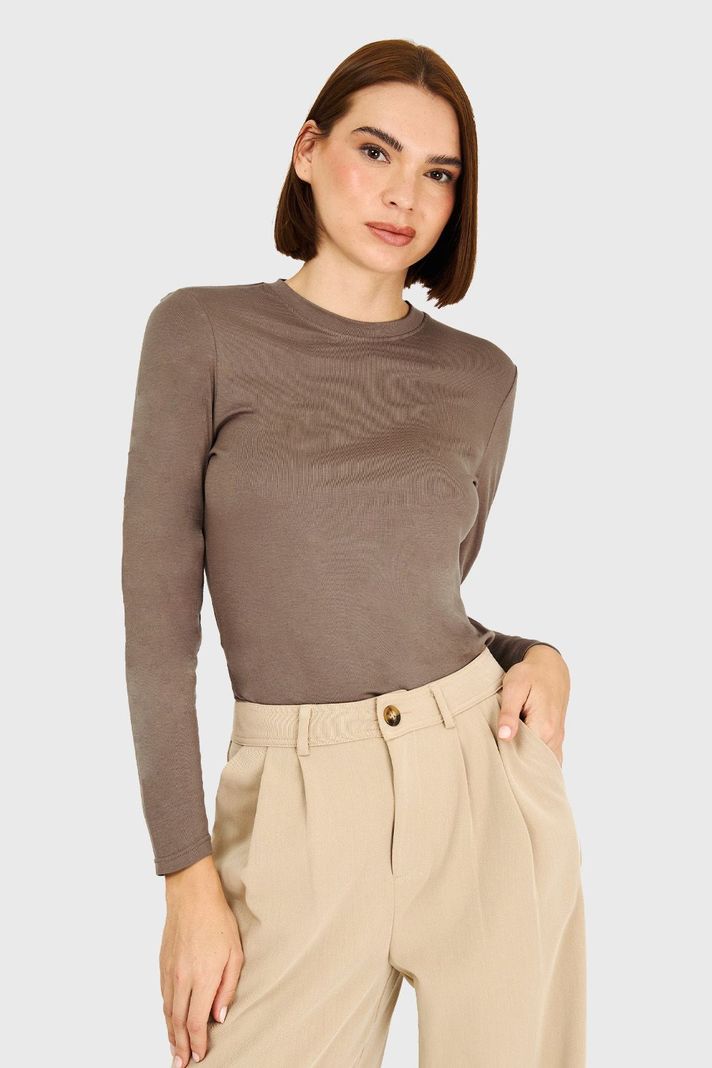 Polera Cuello Redondo Café Nicopoly-0