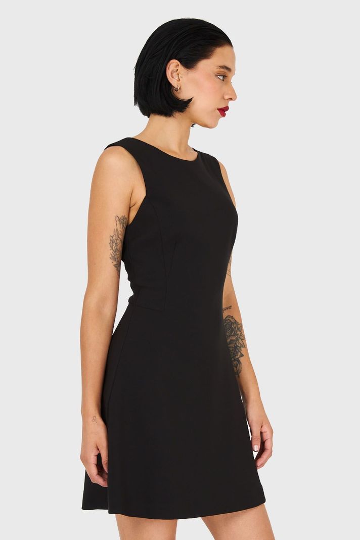 Vestido Corto Sin Mangas Negro Nicopoly-2